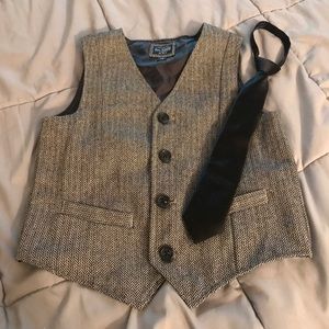 Boys Vest by Childrens Place with Black Tie